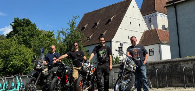 Schwere Reiterei unterwegs…. Schwere Reiterei unterwegs….